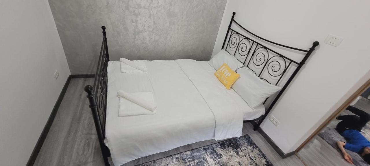 Andi 2-Apartament เบยเล เฮร์คูลาเน ภายนอก รูปภาพ